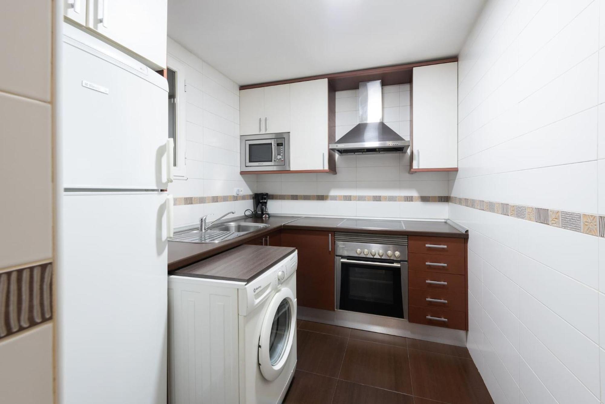 Apartamentos Day Madrid San Antonio Centro Gran Via Sol Malasana Bagian luar foto