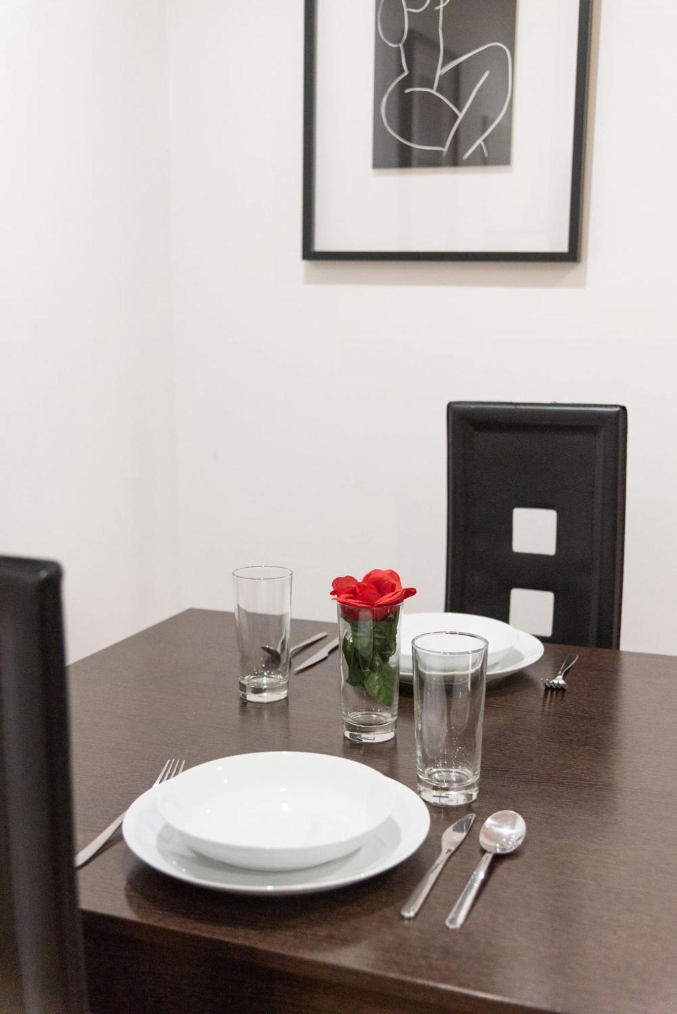 Apartamentos Day Madrid San Antonio Centro Gran Via Sol Malasana Bagian luar foto